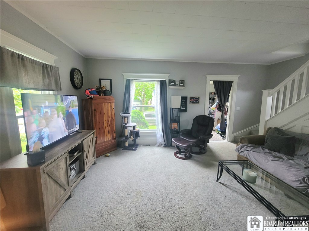 75 Royal Avenue, Jamestown, New York image 8