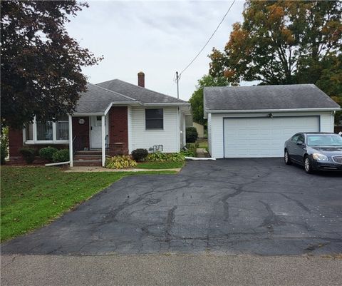 820 Hazel Street Elmira NY 14904