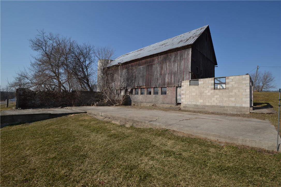 3074 Outlet Road, Manchester, New York image 8