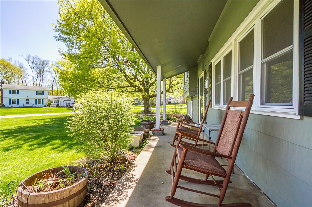 21 Saxony Road, Pittsford, New York image 4