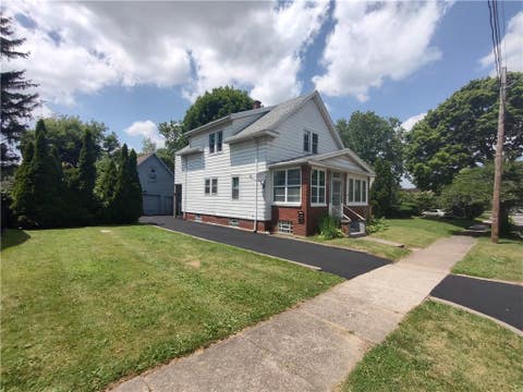 Homes For Sale - 29 Hillcrest Street<br/> Monroe County, Rochester, NY 14609