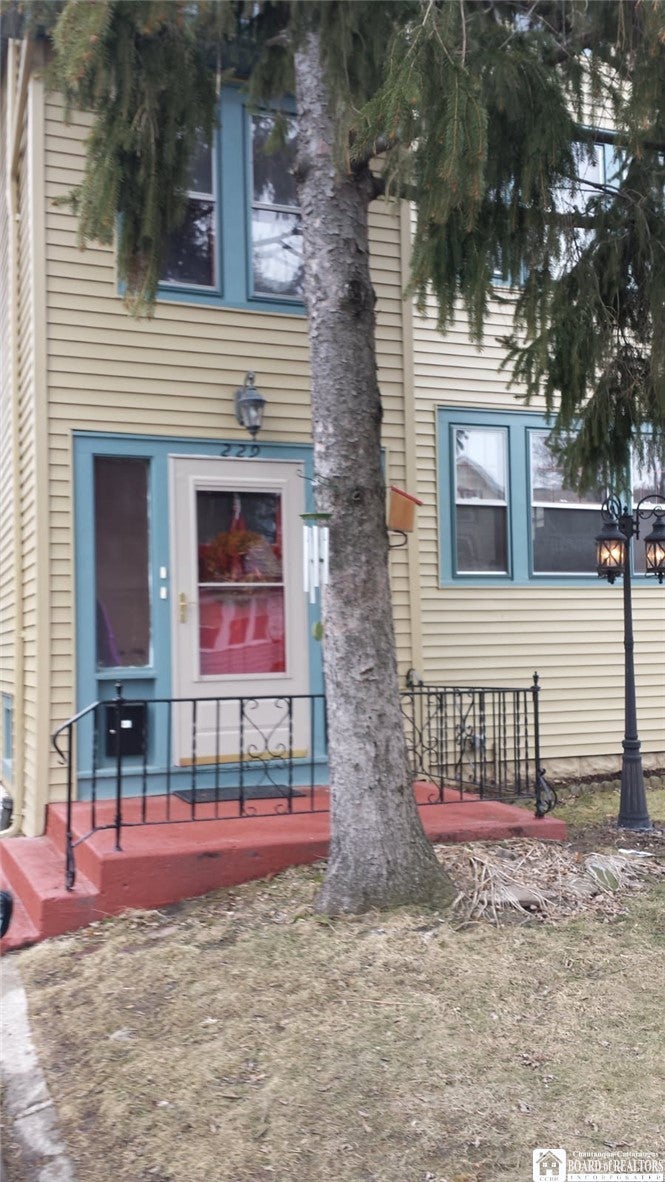 229 Stillwell Avenue