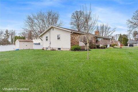 Homes For Sale - 331 El Mar Drive<br/> Monroe County, Greece, NY 14616