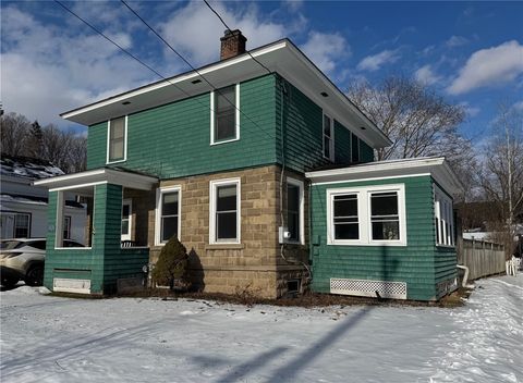 20 Taylor Street Oxford NY 13830