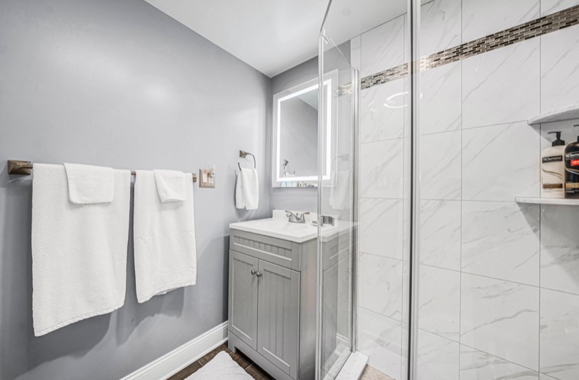 Somerset, New York 14012, United States, 3 Bedrooms Bedrooms, ,5 BathroomsBathrooms,Residential,Active,165829