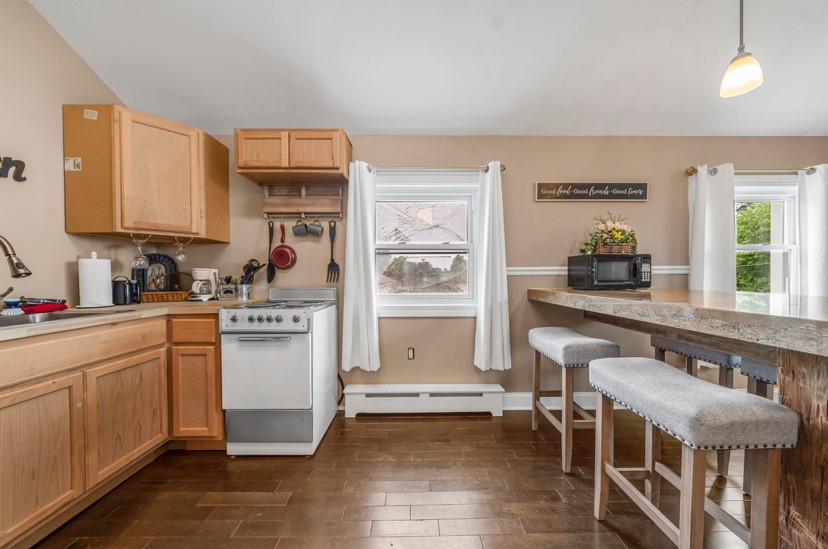 Somerset, New York 14012, United States, 3 Bedrooms Bedrooms, ,5 BathroomsBathrooms,Residential,Active,165829