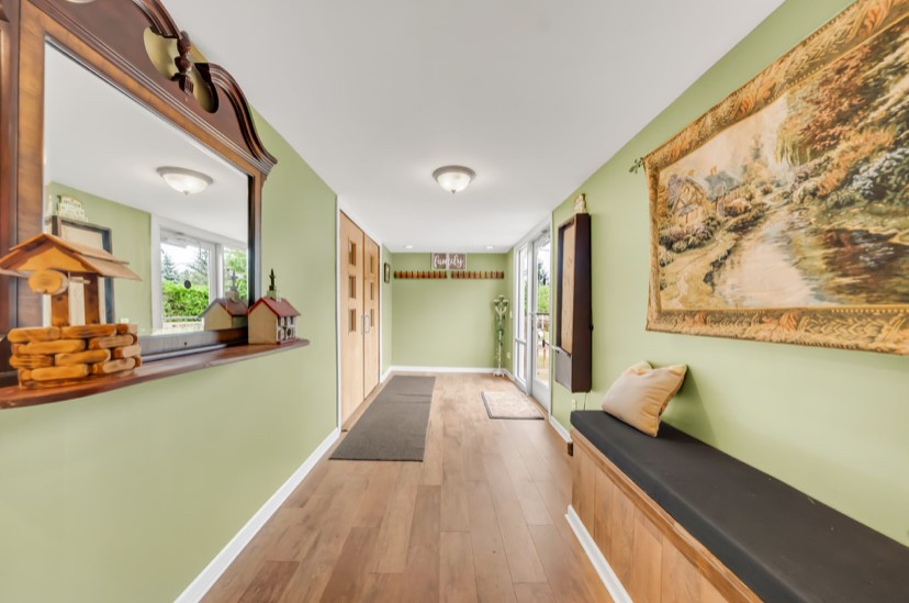 Somerset, New York 14012, United States, 3 Bedrooms Bedrooms, ,5 BathroomsBathrooms,Residential,Active,165829