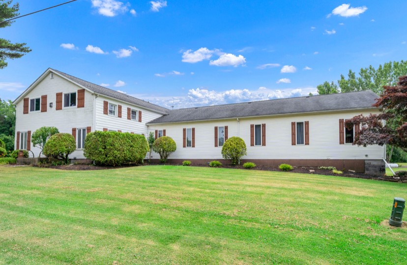 Somerset, New York 14012, United States, 3 Bedrooms Bedrooms, ,5 BathroomsBathrooms,Residential,Active,165829