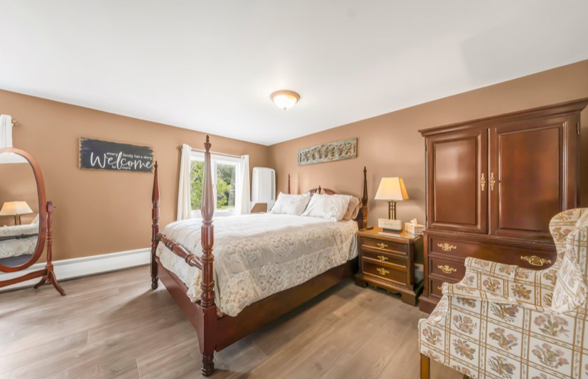 Somerset, New York 14012, United States, 3 Bedrooms Bedrooms, ,5 BathroomsBathrooms,Residential,Active,165829