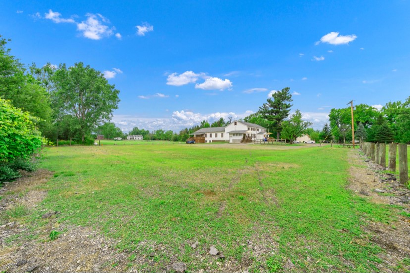 Somerset, New York 14012, United States, 3 Bedrooms Bedrooms, ,5 BathroomsBathrooms,Residential,Active,165829