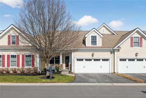 Condo For Sale - 271 Bretlyn Circle Circle<br/> Monroe County, Brighton, NY 14618