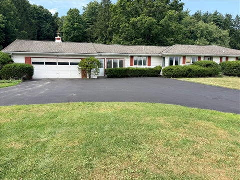 Homes For Sale - 1921 State Route 14<br/> Lyons, NY 14489
