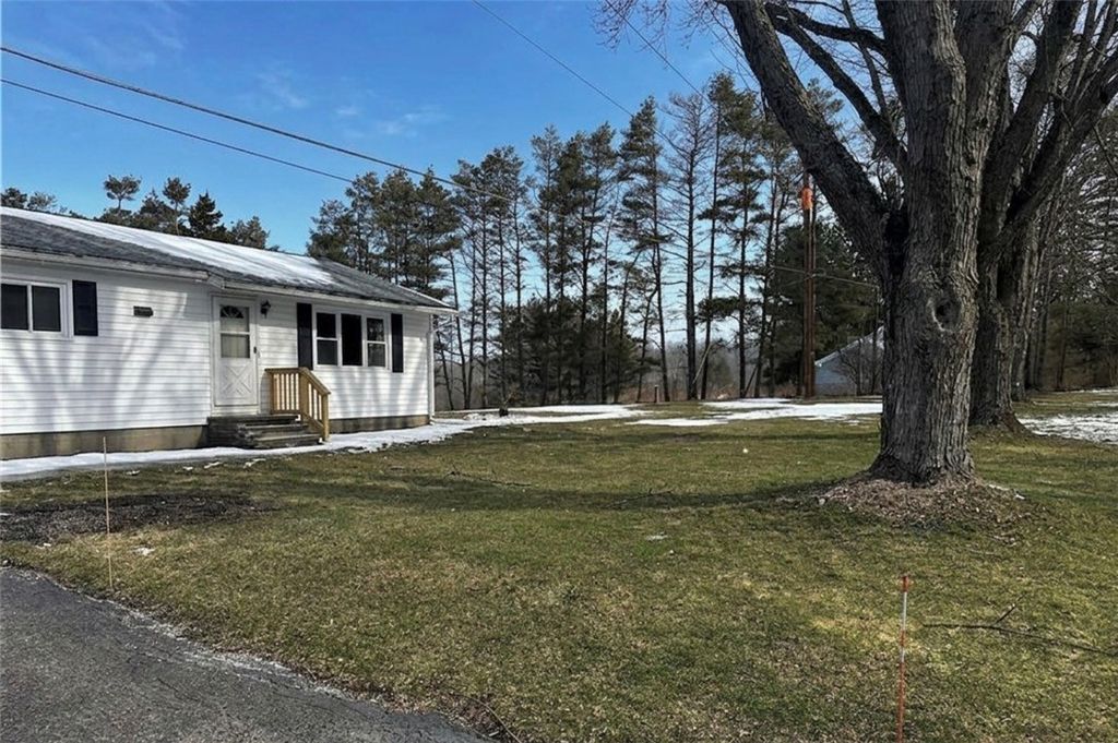 Photo of 367 Manley Road, Norwich, NY 13815 (MLS # R1667302)