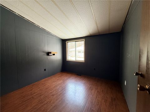 Tiny photo for 15 Weld Street, Naples, NY 14512 (MLS # R1660555)