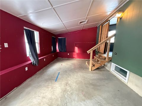 Tiny photo for 15 Weld Street, Naples, NY 14512 (MLS # R1660555)