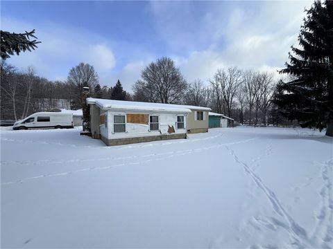 Tiny photo for 15 Weld Street, Naples, NY 14512 (MLS # R1660555)