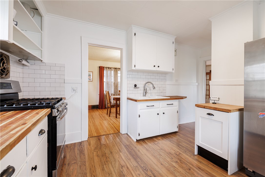 104 Spencer Road, Irondequoit, New York image 13
