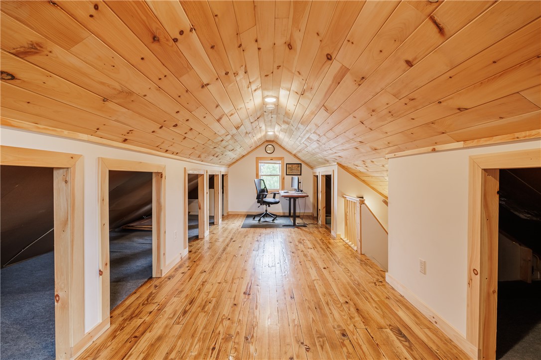 104 Spencer Road, Irondequoit, New York image 25