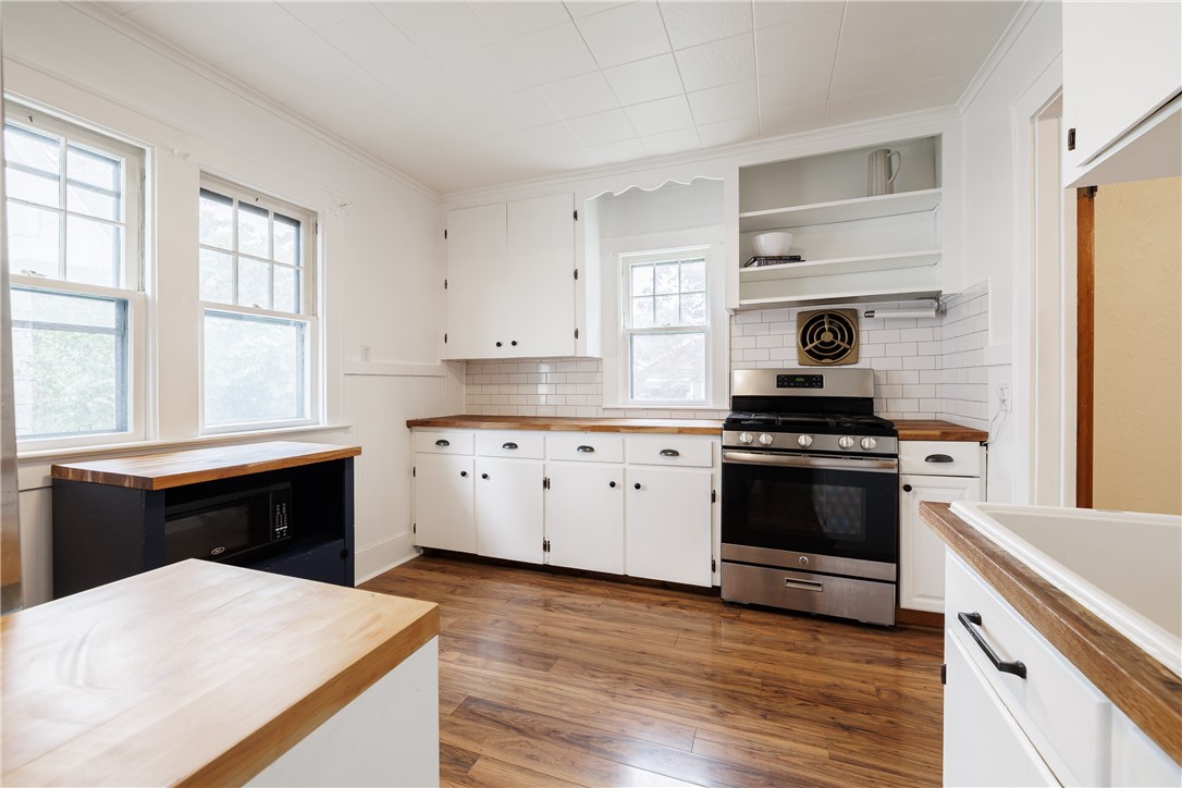 104 Spencer Road, Irondequoit, New York image 14