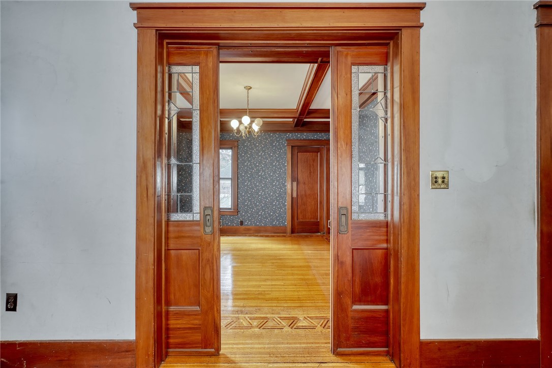 129 Trafalgar Street, Rochester, New York image 14