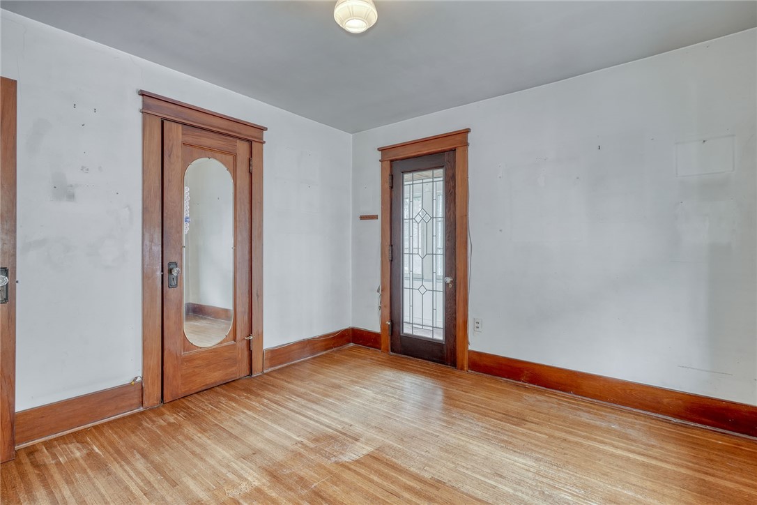 129 Trafalgar Street, Rochester, New York image 28