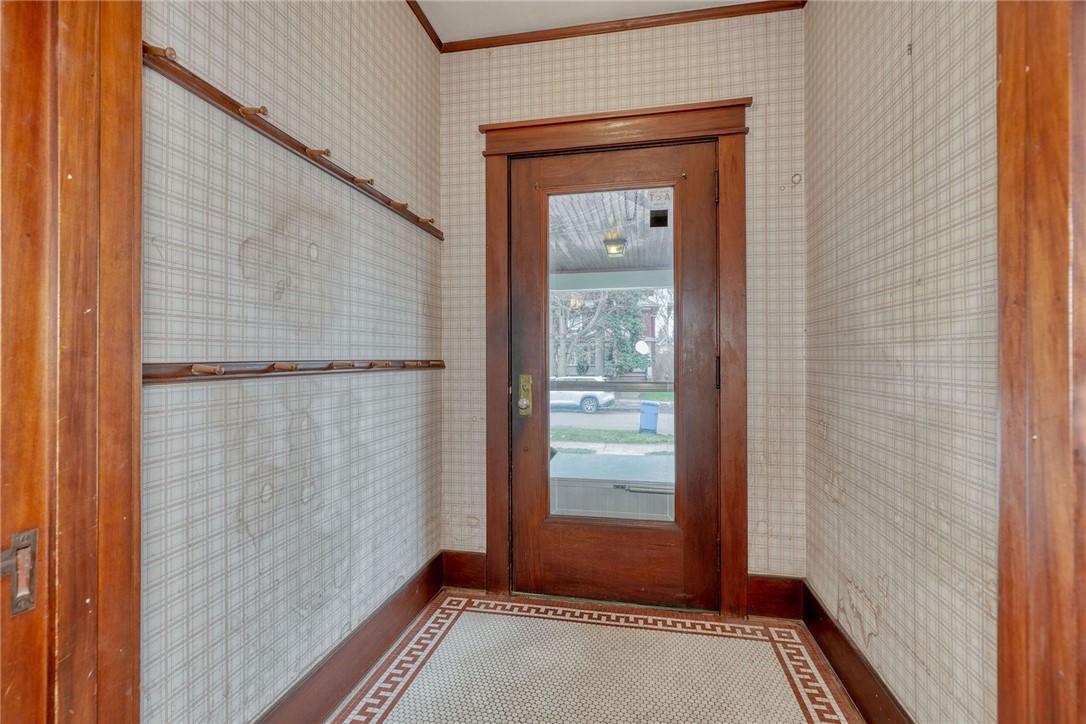 129 Trafalgar Street, Rochester, New York image 5