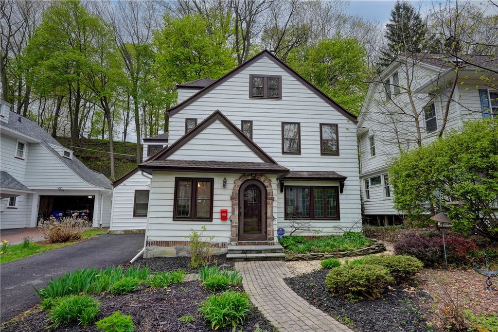 Photo of 37 Highland Parkway, Rochester, NY 14620 (MLS # R1673800)