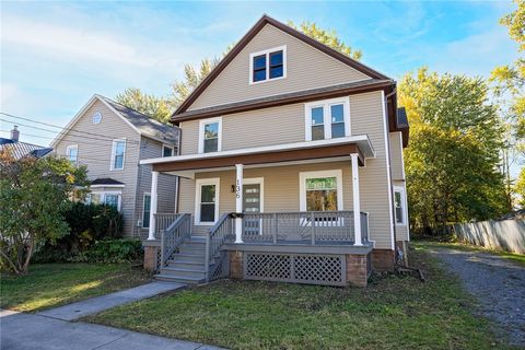 136 North Street Medina NY 14103