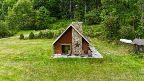 Homes For Sale - 196 Log Cabin Lane<br/> New Berlin, NY 13843