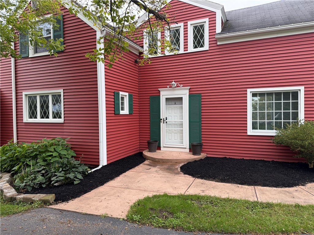 718 High Street
