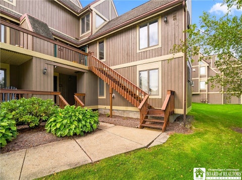 Photo for 4458 Old Road Camelot 6-204