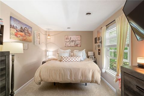 Tiny photo for 12 Calman Place, Canandaigua City, NY 14424 (MLS # R1684266)