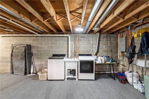 Tiny photo for 12 Calman Place, Canandaigua City, NY 14424 (MLS # R1684266)