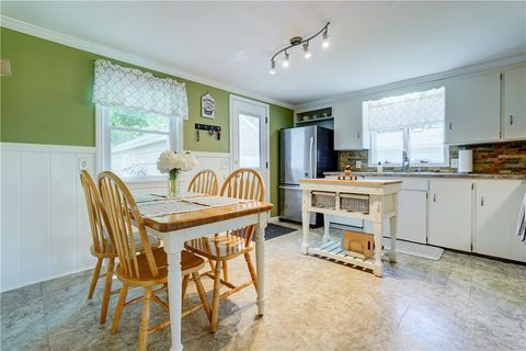 Tiny photo for 787 Westchester Avenue, Irondequoit, NY 14609 (MLS # R1688816)