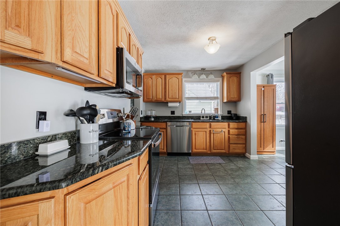 518 Apple Orchard Lane, Webster, New York image 13