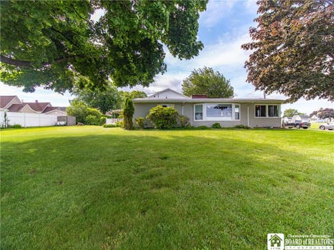 Homes For Sale - 72 N Jerboa Street<br/> Dunkirk, NY 14048