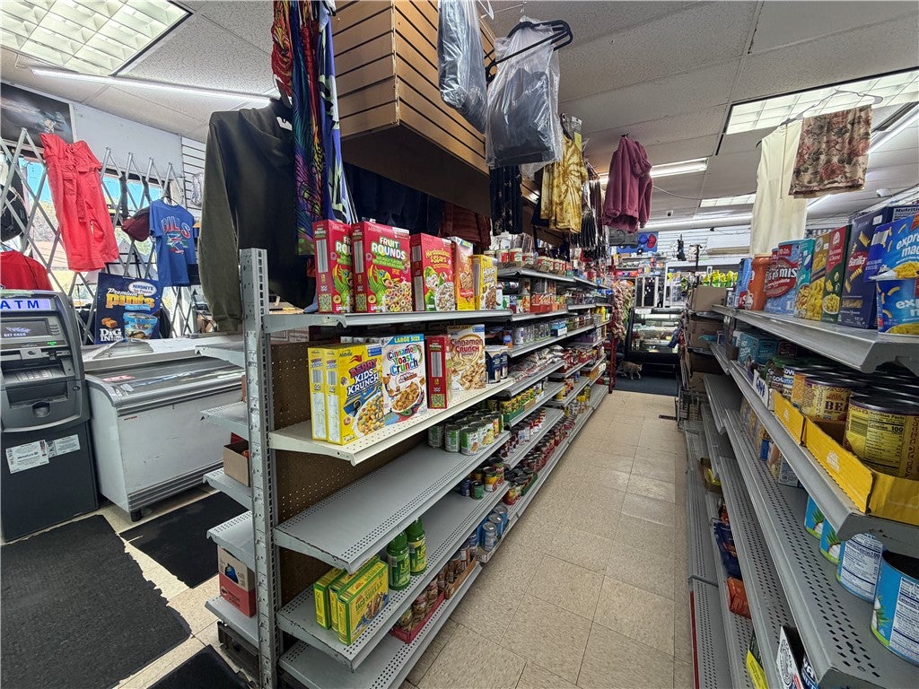 752 W Broad Street