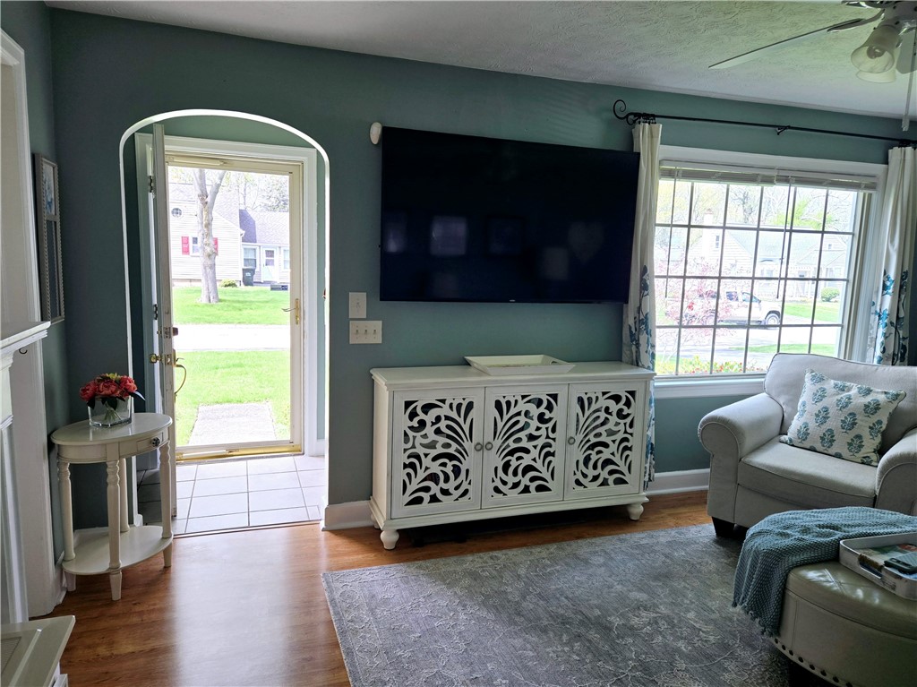 227 Belmont Road, Greece, New York image 4