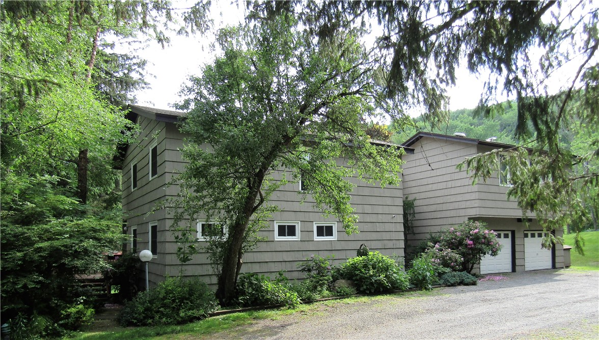 1888 County Highway 8