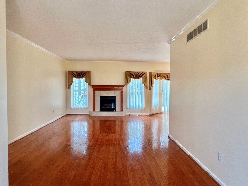 41 W Garden Drive, Gates, New York image 6
