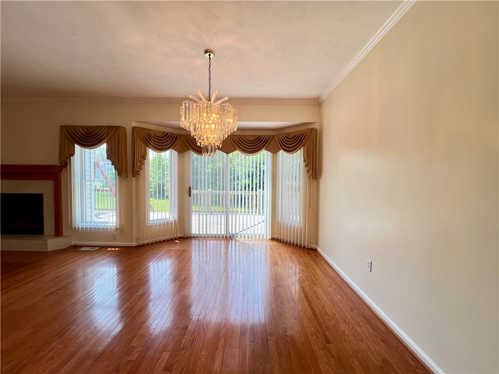 41 W Garden Drive, Gates, New York image 7