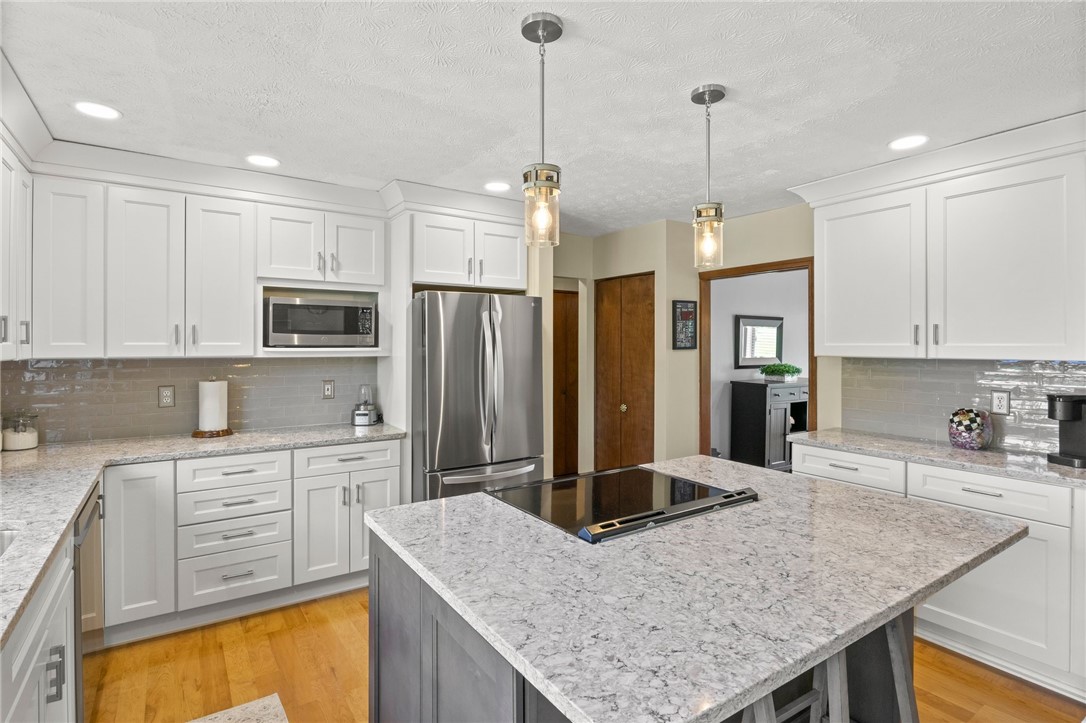 122 Galvin Court, Farmington, New York image 11