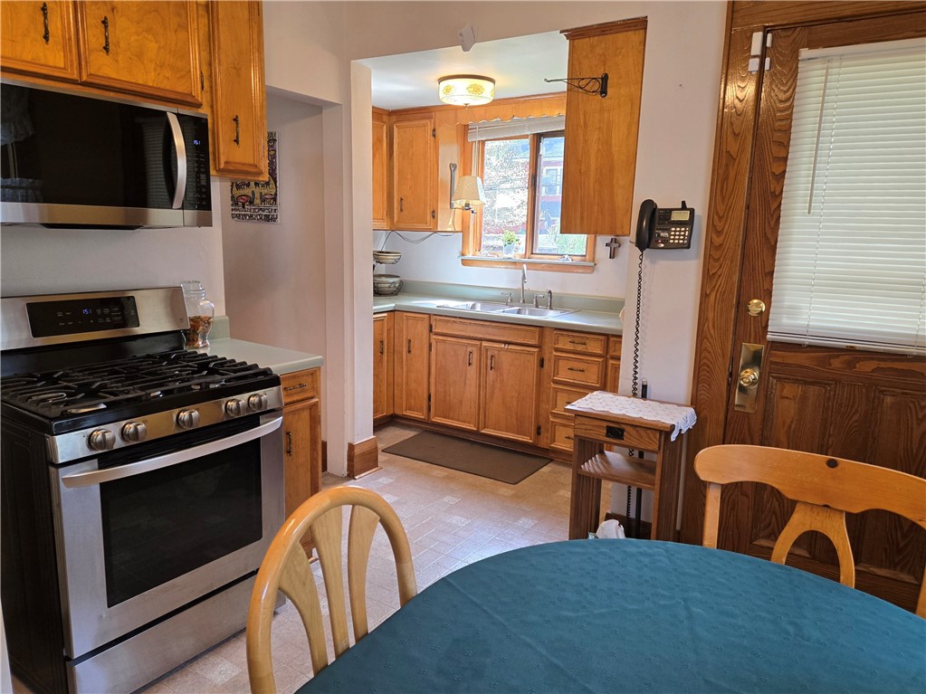 729 Parsells Avenue, Rochester, New York image 16