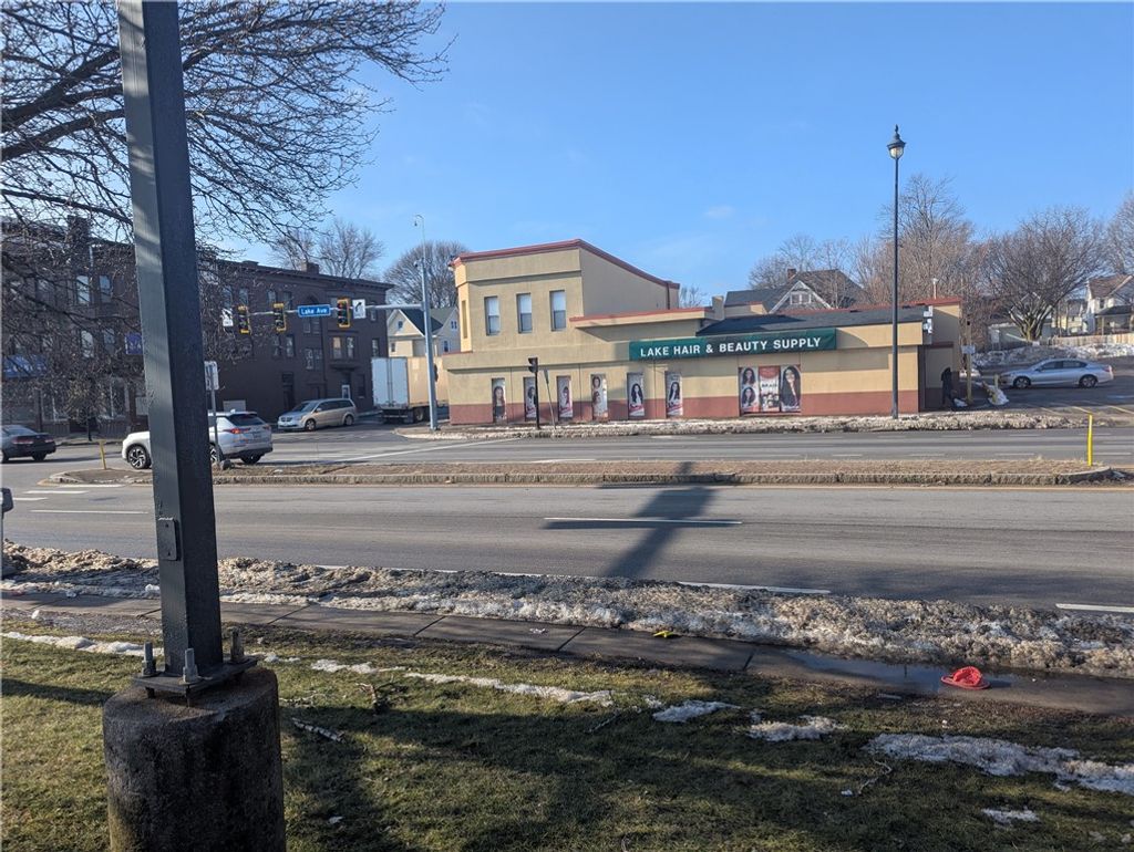 Photo of 787-803 Lake Avenue, Rochester, NY 14613 (MLS # R1657267)