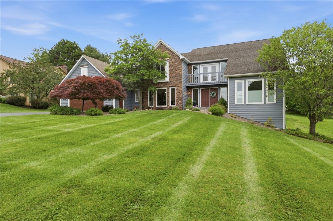 17 Lawton Drive