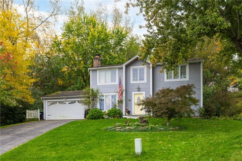 Photo of 25 Sandpiper HL, Perinton, NY 14450 (MLS # R1719306)