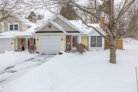 37 overview circle rochester ny 14623