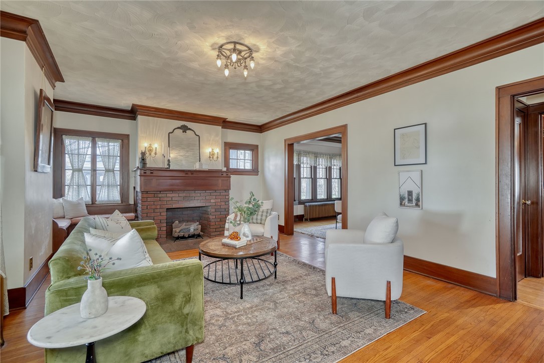 215 Walzford Road, Irondequoit, New York image 6