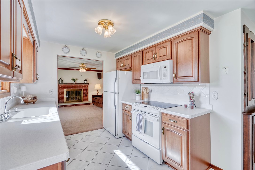173 Dorian Lane, Greece, New York image 14