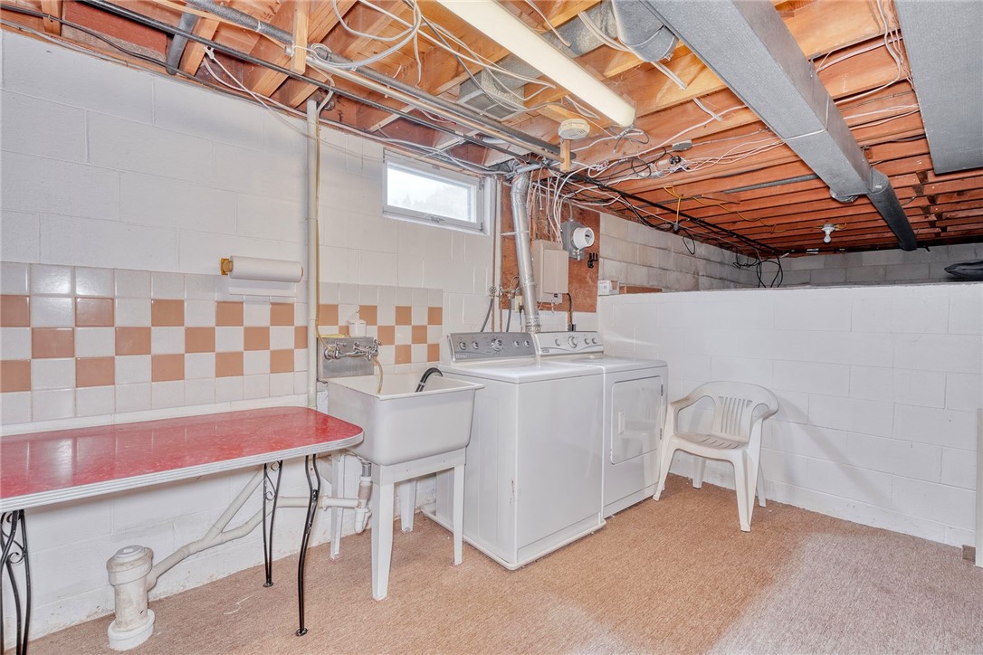 173 Dorian Lane, Greece, New York image 36